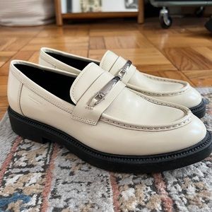Vagabond white loafers US size 7